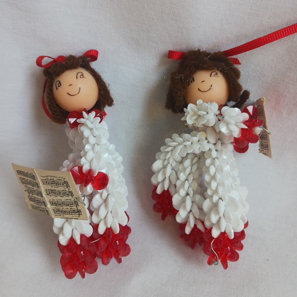 Vintage Handmade Beaded Choir Girls Wood Bead Set of 2
